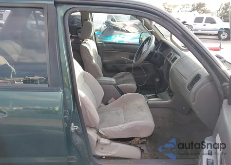 2001 Toyota 4Runner Sr5 V6 z USA, uszkodzony, nr VIN JT3GN86R210200422